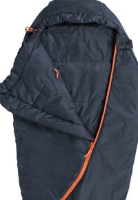 Dunkelblauer Schlafsack mit orangefarbenem Reißverschluss und Akzenten. Verfügt über eine gesteppten Textur und einen elastischen Kordelzug für einen sicheren Sitz. Weiches, leichtes Material.