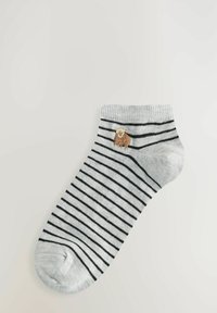 Thumbnail Image 7