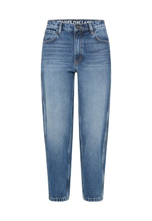 Midblaue Jeans mit hoher Taille, Frontknöpfen und Reißverschluss, Gürtelschlaufen, vorderen Taschen und dezentem Verblassen an Oberschenkeln und Knien.
