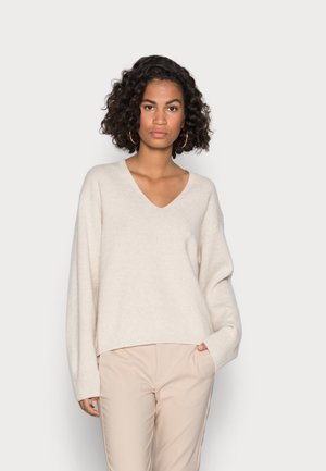 LONGSLEEVE V NECK - Svetr - wheat white