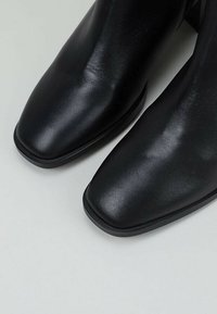 Sandra Fontán BARPA - Botines bajos - black