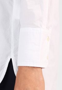 Marc O'Polo Overhemdblouse - white