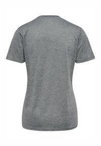 Grå T-shirt med korta ärmar, rund halsringning och ett slätt, lätt texturerat tyg. Bakifrån syns inga tryck eller utsmyckningar.