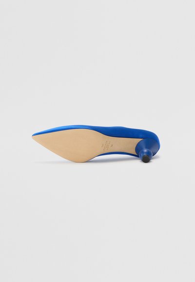WEEKEND MaxMara RENZASATIN - Klasické lodičky - bluette