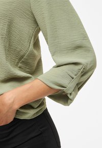 VILA VIJOSA 3/4  - Bluse - oil green