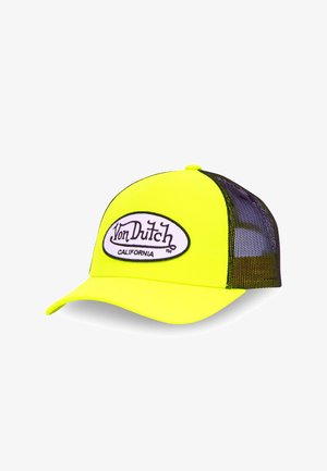 Casquette de baseball jaune néon avec un dos en maille noire. Elle présente une patch blanche avec "Von Dutch" et "California" en lettres noires.