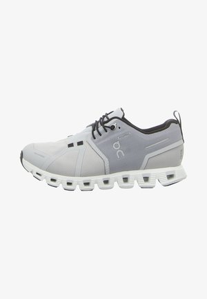 On CLOUD 5 WATERPROOF - Training shoe - glacier white