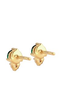 Goldene Steckohrringe mit grünem Edelstein, floralem Design und einem sicheren Steckverschluss. Glatte Oberfläche mit aufwändigen Details.