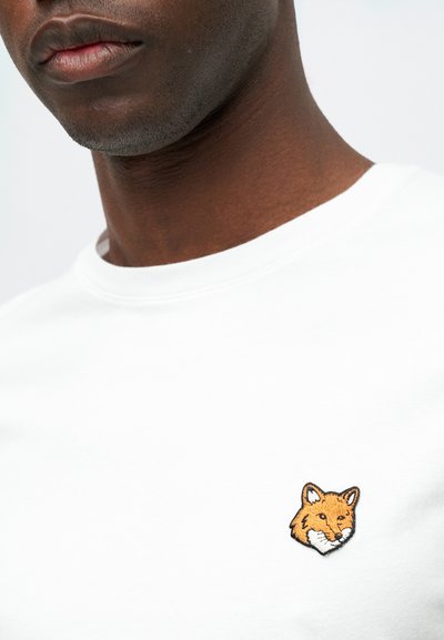 Maison Kitsuné FOX HEAD REGULAR TEE - T-paita - white