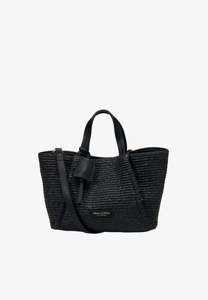 Schwarze gewebte Marc O'Polo Handtasche mit zwei kurzen Griffen, einem abnehmbaren Schulterriemen und einem kleinen Lederetikett.