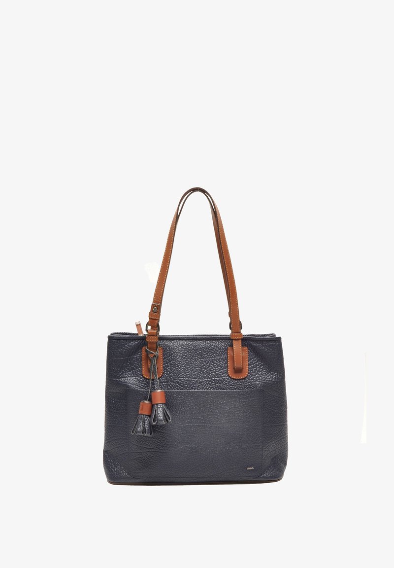 Navy gestepte tote bag met leren bruine handvatten en accenten. Bevat een voorvak en een kwastdetail. Rechthoekige vorm.