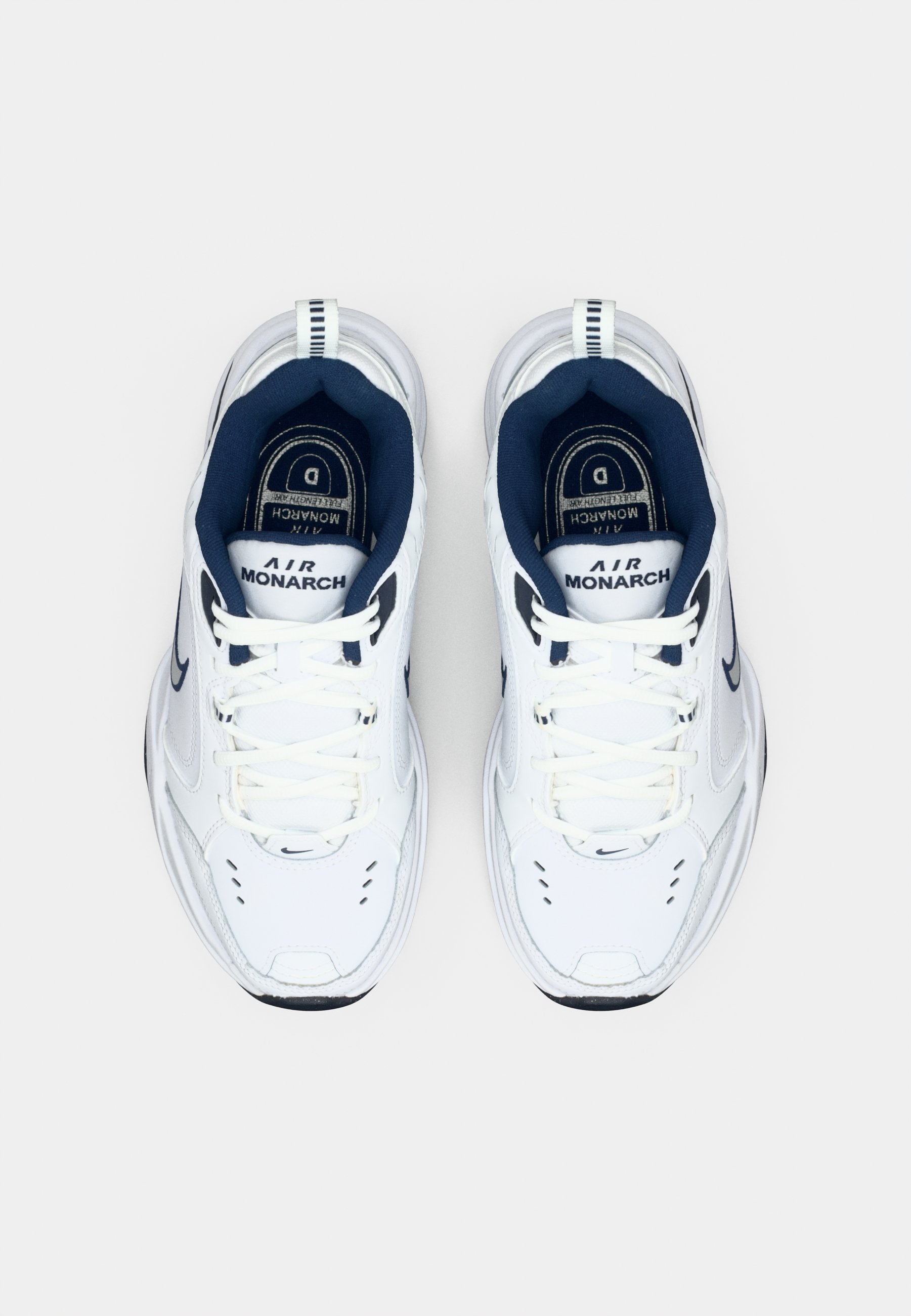 monarch nike blanche