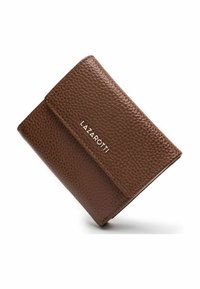 Braune Lederbörse mit strukturiertem Finish, ausgestattet mit einem Klappenverschluss und einem geprägten "LAZAROTTI"-Logo auf der Vorderseite. Kompakt gestaltet.