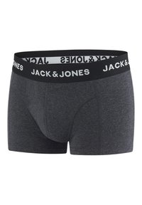 Dunkelgraue Boxer-Shorts mit einem schwarzen Bund und weißem "JACK & JONES"-Logo. Hergestellt aus weichem, elastischem Material mit eng anliegender Passform.