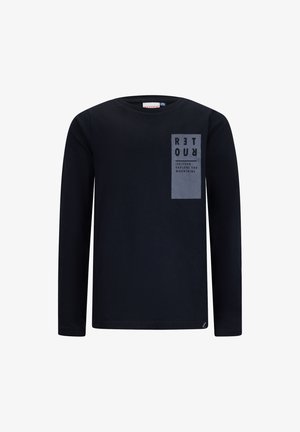 Zwarte lange mouwen t-shirt van zachte stof, met een rechthoekige grijze grafiek gedrukt aan de linkerzijde met tekst en logo-accenten.