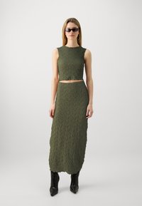 ONLY ONLVELLA SKIRT SET - Tops - kalamata