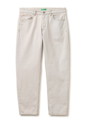 Lichtbeige recht gesneden spijkerbroek met vijf zakken, knoopsluiting en subtiele oranje stiksels, zichtbare United Colors of Benetton-label.