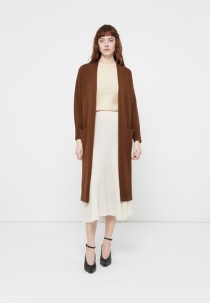LONG CARDIGAN - Gilet - deep camel