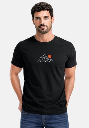 Neverless, HERREN T-SHIRT FRONTPRINT - OUTDOOR DESIGN BERG POLYGON - - T-Shirt print - schwarz