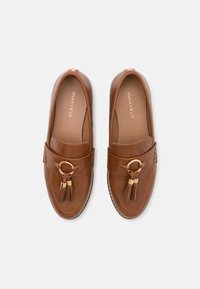 Anna Field Loaferit/pistokkaat - cognac