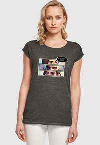Merchcode THINKING COMIC EXTENDED SHOULDER TEE - T-shirts print - charcoal