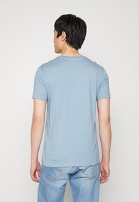 Marc O'Polo SHORT SLEEVE ROUND NECK - T-shirt básica - stormy sea