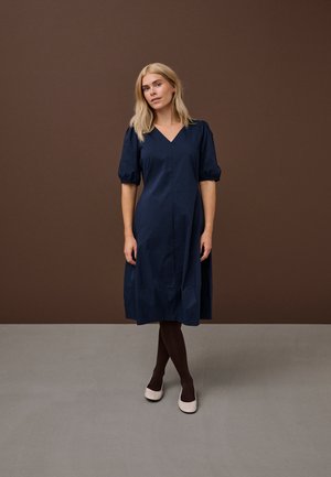 Culture CUANTOINETT - Vestido informal - blue iris