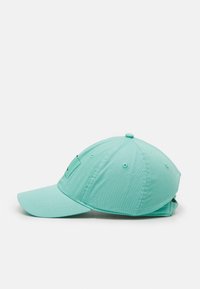 Jordan CLUB FLIGHT PATCH UNISEX - Cap - emerald rise/black