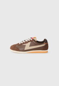 ATLANTA - Sneakers - brown