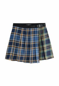Záhybová mini sukně s dvoubarevnými kostkovanými vzory v modré, oranžové, zelené a námořnické, s černým pasem a přezkovým opaskem.