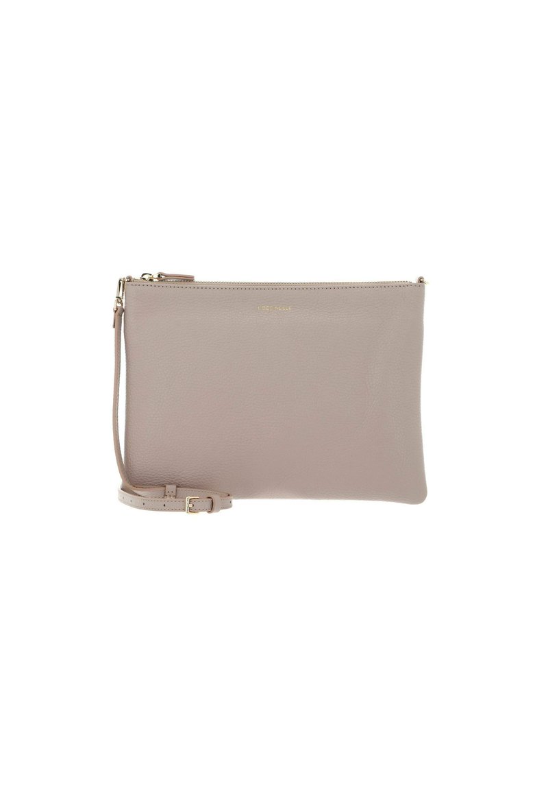 Borsa a pochette in pelle di colore rosa chiaro con superficie texture, zip superiore e tracolla removibile. Presenta un discreto marchio in tono oro.
