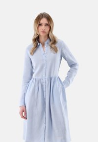 Unausgewählt, light blue
