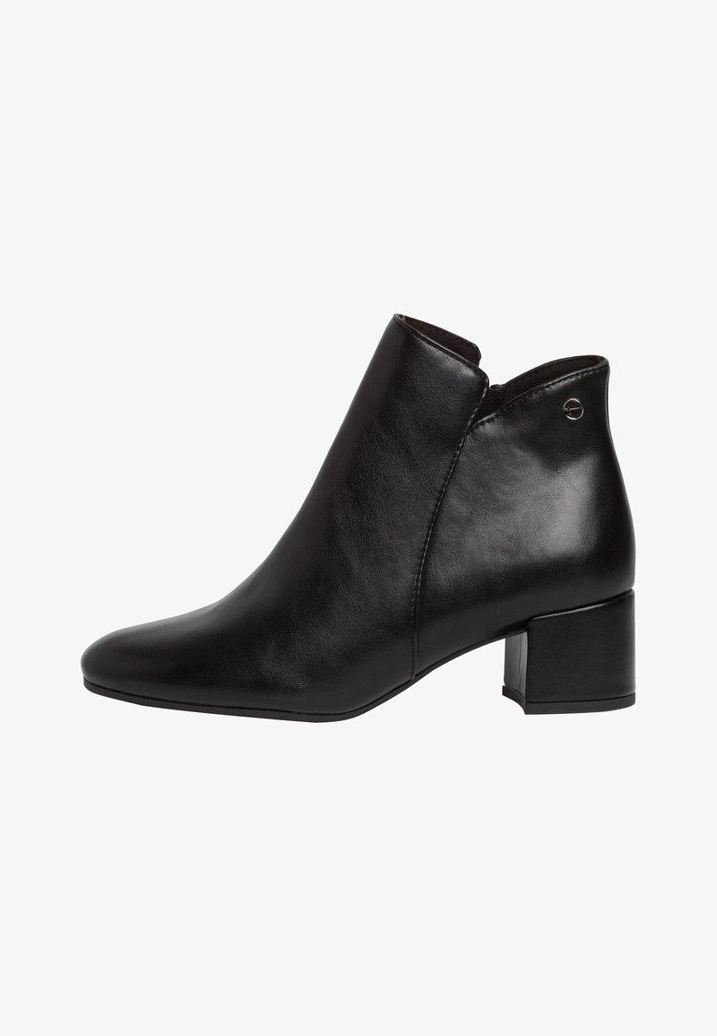 Bottine noire en cuir avec un bout pointu, un talon bloc bas et un design épuré. Comporte un détail découpé à l'avant. Texture lisse.