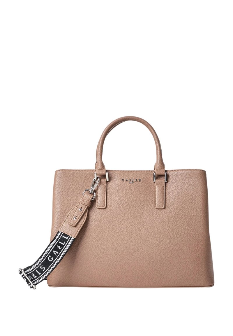 Borsa a mano in pelle beige con superficie testurizzata, doppi manici superiori e tracolla removibile con accenti a motivi bianco e nero.