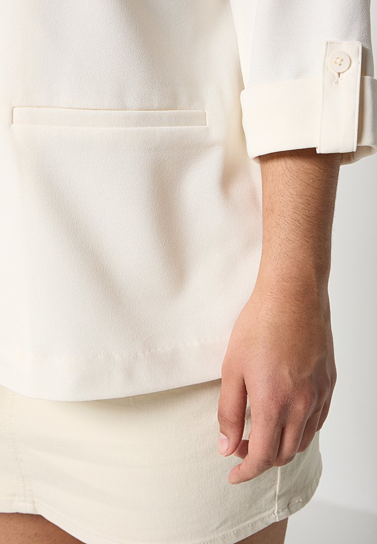 ONLAGNETE LOOSE FIT