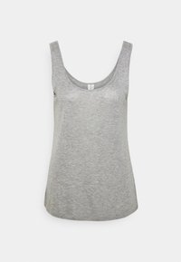 Grijze, mouwloze tanktop gemaakt van zachte, lichtgewicht stof. Heeft een ronde halslijn, een relaxte pasvorm en een gladde textuur met minimale details.