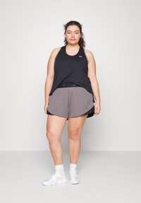 Under Armour PLAY UP - Calções desportivos - carbon heather/black/black