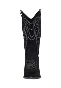 Botas de cowboy de ante negro con costuras decorativas en blanco, punta puntiaguda y un eje moldeado que presenta diseños intrincados y lengüetas de agarre.