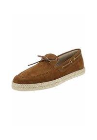 Braune Wildleder-Espadrilles mit dekorativem Bogen, ausgestattet mit einer geflochtenen Jutesohle und Metallösen an den Seiten.