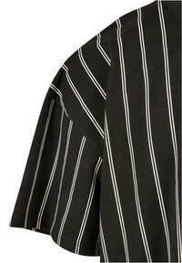 Karl Kani Print T-shirt - black white