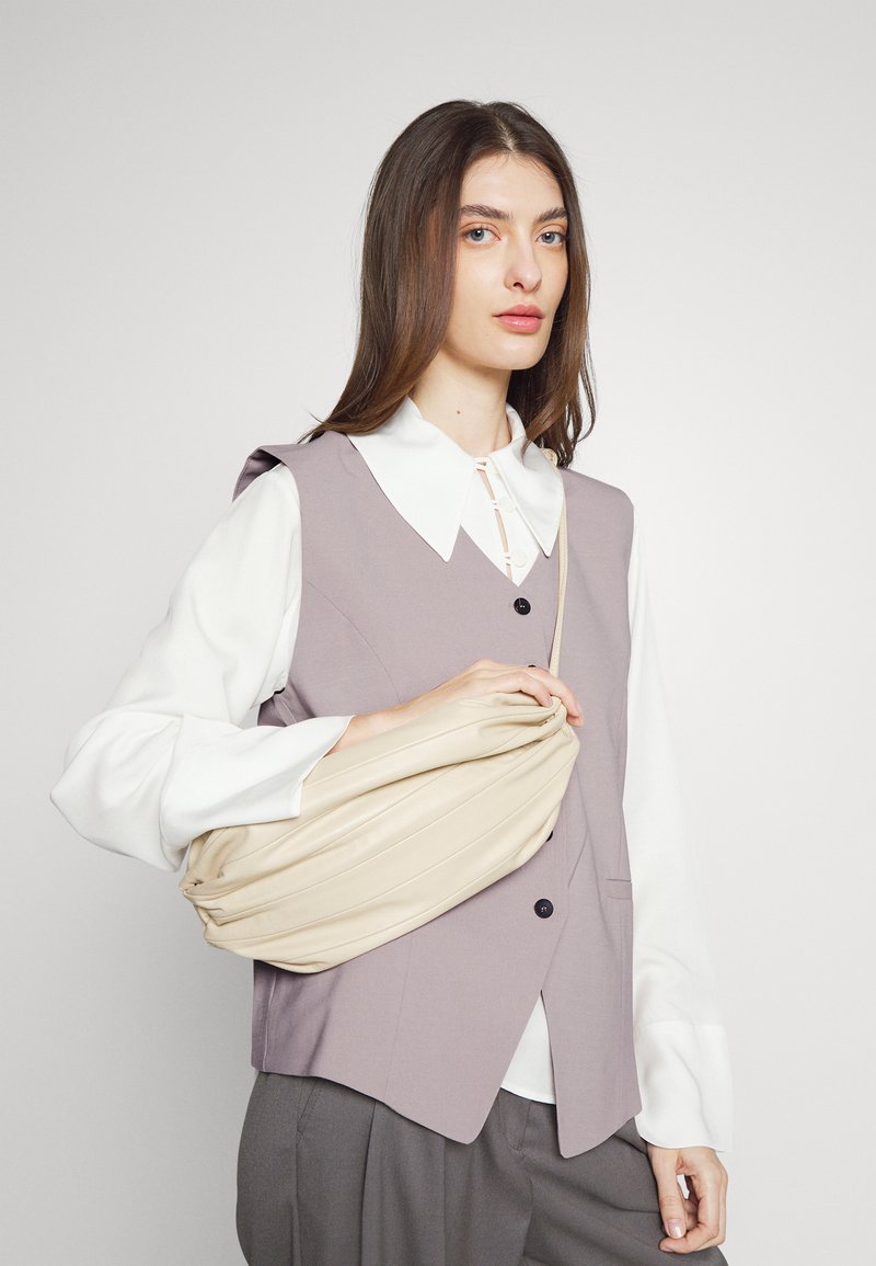Damen Leichte Jacken | Libertine-Libertine BEHIND Weste taupe - BW73711 Damen Leichte Jacken | Libertine-Libertine BEHIND Weste taupe - BW73711
