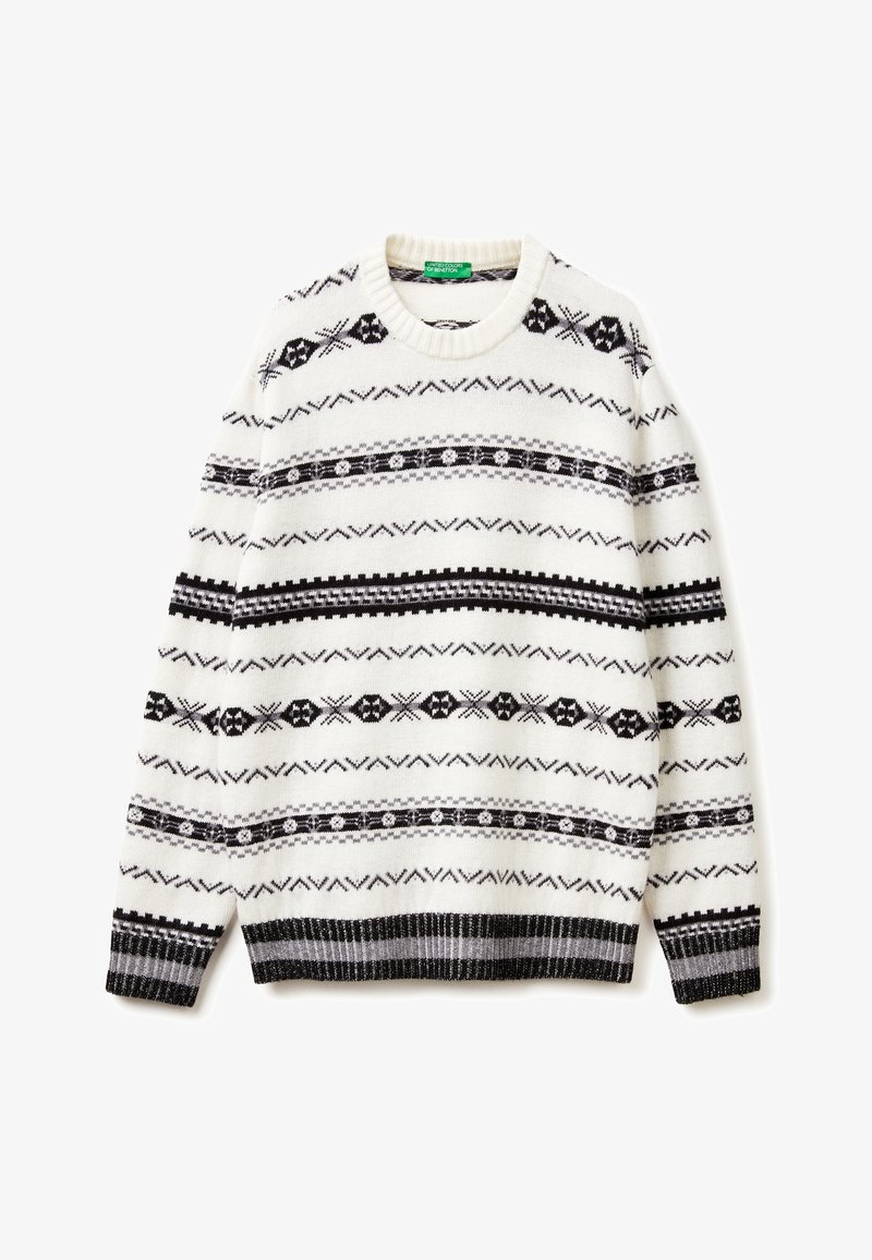 Bílý pletený svetr s černými geometrickými vzory, kulatým výstřihem a žebrovanými manžetami a lemem. Vyrobený z texturované, teplé látky.