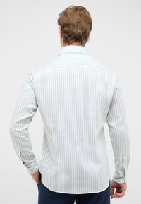 Eterna LINEN SHIRT - MODERN FIT - Camicia - pistazie