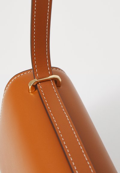 Tory Burch ELEANOR SMALL CONVERTIBLE SHOULDER BAG - Handbag - whiskey