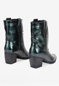 Bosanova COWBOY MET�LICO - Botines camperos - verde
