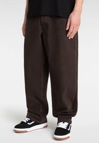Vans SKATE CHECK LOOSE - Relaxed fit -farkut - medium grey