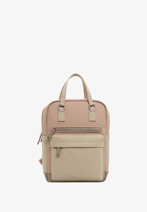 Beige ja heledast tanist nahast seljakott, millel on lukuga eesmine tasku, kaks pealmist käepidet ja struktureeritud ristkülikulise kujuga disain.