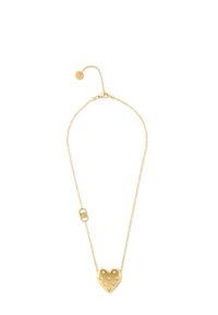 Collana d'oro con ciondolo a forma di cuore decorato con sette piccole pietre trasparenti, attaccata a una delicata catena di perline con chiusura e allungatore.