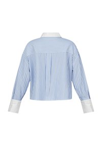 Blå og hvidstribet skjorte, cropped længde, lange ærmer med hvide manchetter, detalje med rygfald og glat stofstruktur.