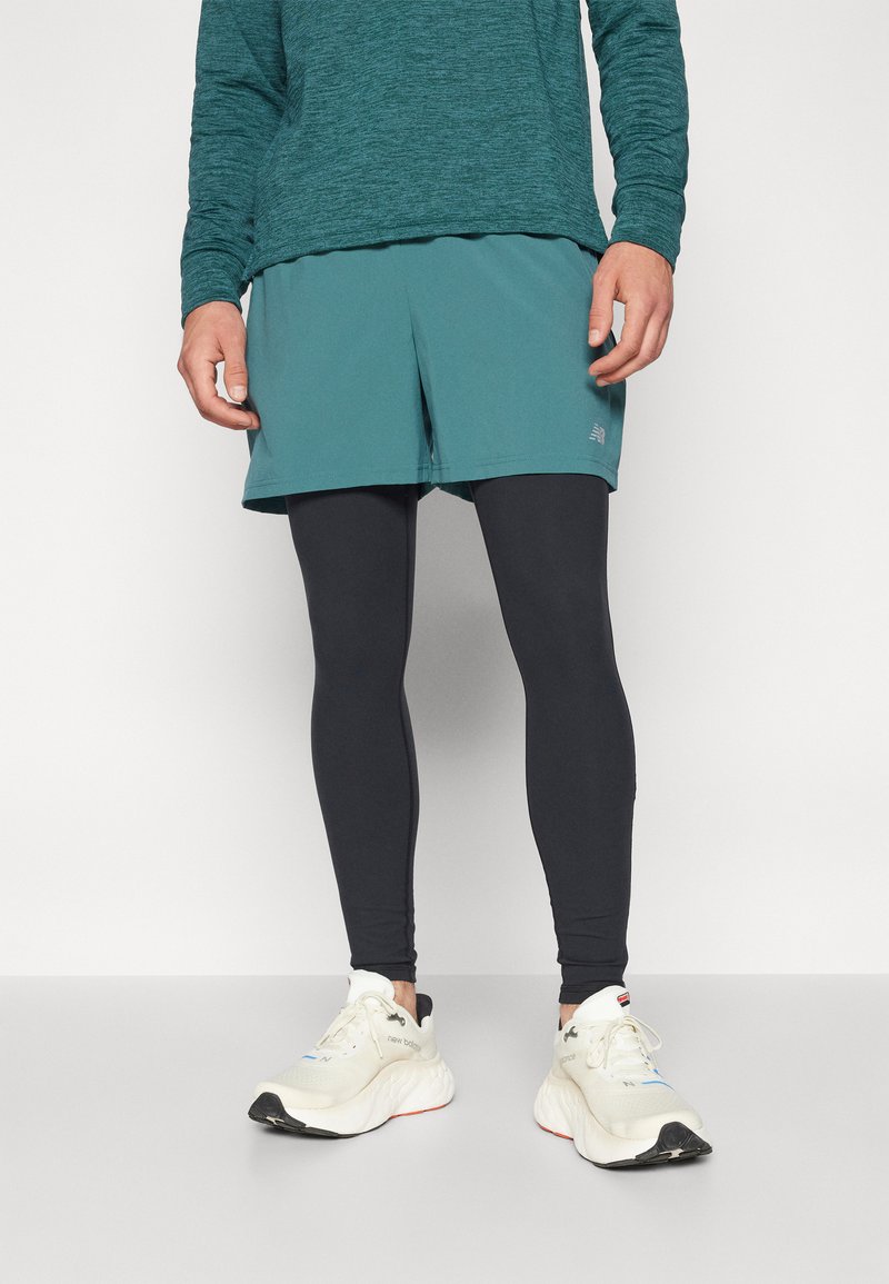 New Balance ESSENTIALS SHORT - Short de sport - new spruce